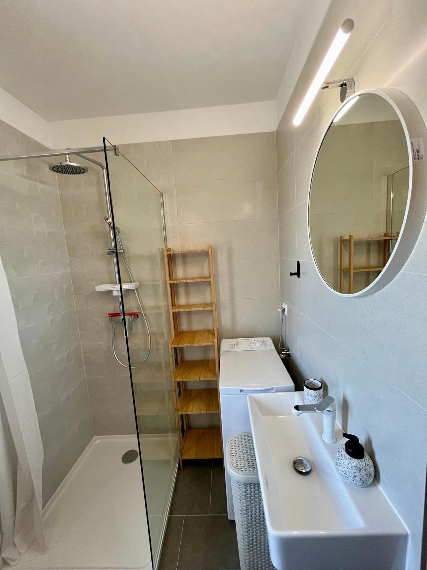 טרוגיר Apartman Karmen מראה חיצוני תמונה